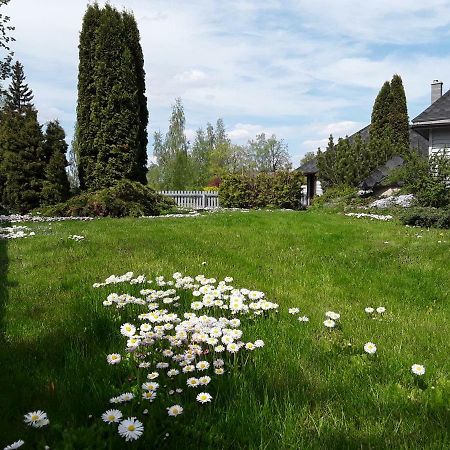 Villa Namins à Jurgi Extérieur photo